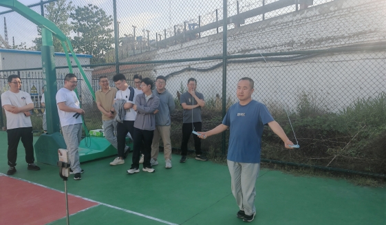 “繩”采飛揚 動在謝橋